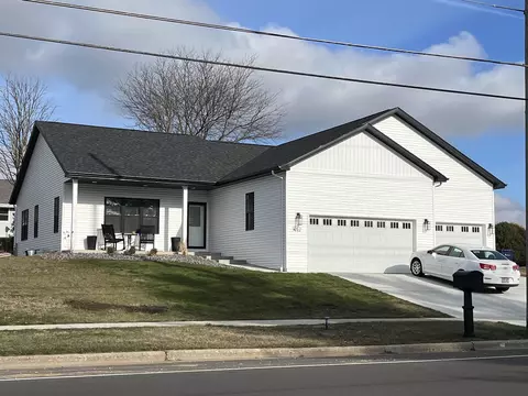 3012 Mineral Point Ave, Janesville, WI 53548