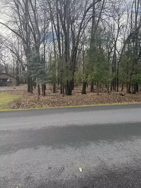 L4 Csm 314 Spring Grove Road, Ripon, WI 54971