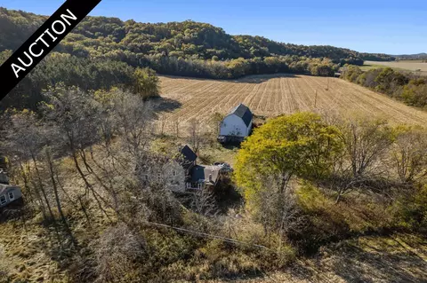 n6151 Russell Road, New Lisbon, WI 53950