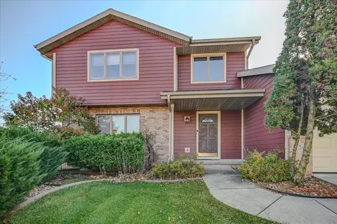 7517 Polar Bear Trl, Madison, WI 53719