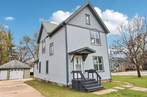 1210 1st Center Ave, Brodhead, WI 53520