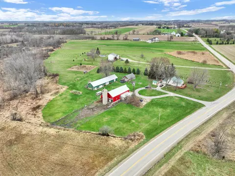 n2275 County Road A, Fort Atkinson, WI 53538