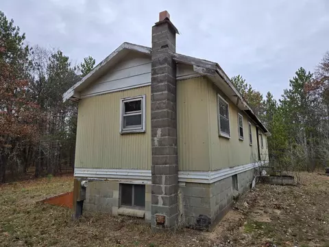 n9725 East Lynn Avenue, Necedah, WI 54646