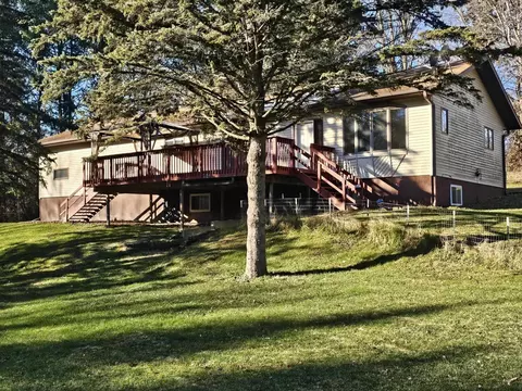 23732 Delrae Ave, Tomah, WI 54660