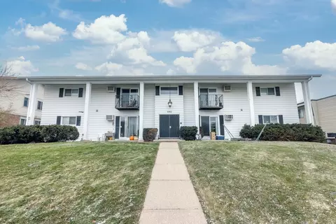 5582 Guilford Rd, Fitchburg, WI 53711