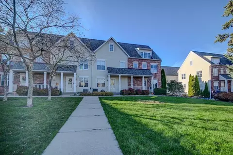 2043 Mckenna Blvd, Madison, WI 53711