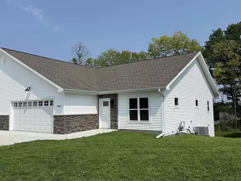1062 Armida Ct, Reedsburg, WI 53959