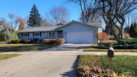 821 N Westfield Rd, Madison, WI 53719