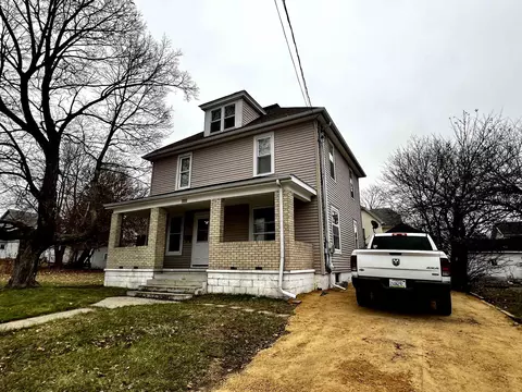 335 Southwest Rd, Platteville, WI 53818
