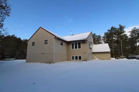 n10001 Pinecone Court, Necedah, WI 54646