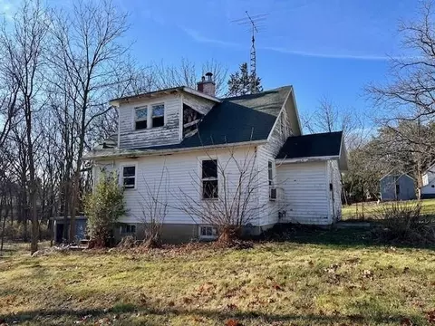 815 Union St, Platteville, WI 53818