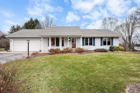 2469 Waubesa Hill Rd, Mcfarland, WI 53558