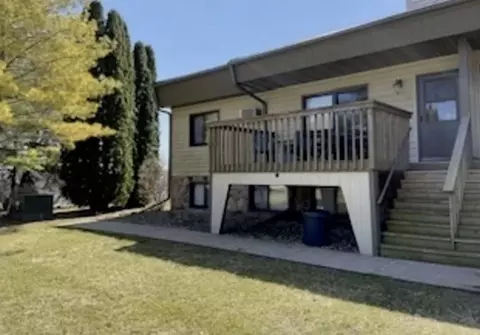 S8170 Kilpatrick Point #28, Merrimac, WI 53561
