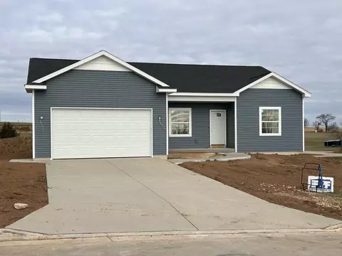 103 Langdon Ct, Cambria, WI 53923