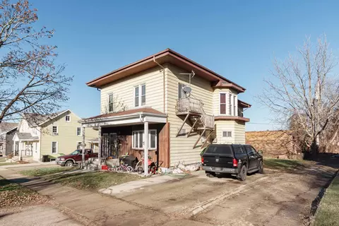 122 Washington St, Beaver Dam, WI 53916