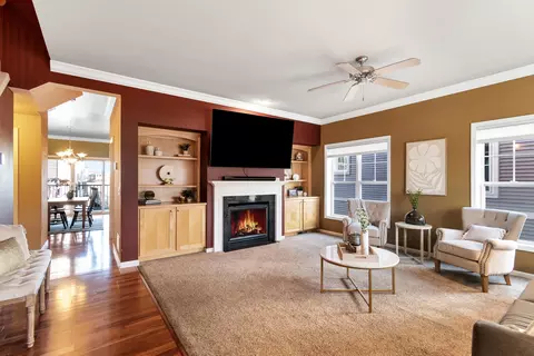 15 Sinatra Way, Fitchburg, WI 53711