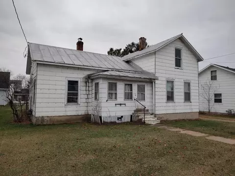 309 Harvard St, Princeton, WI 54968