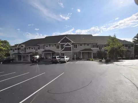 680 E Hiawatha Dr #410, Wisconsin Dells, WI 53965