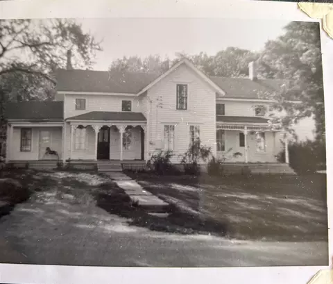 825 County Road Mm, Oregon, WI 53575