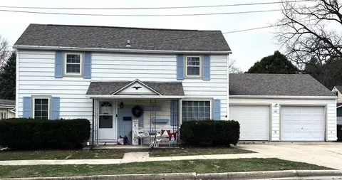 268 S Cottage St, Whitewater, WI 53190