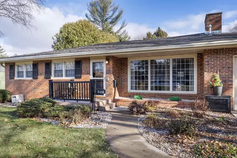 519 N Harrison St, Stoughton, WI 53589