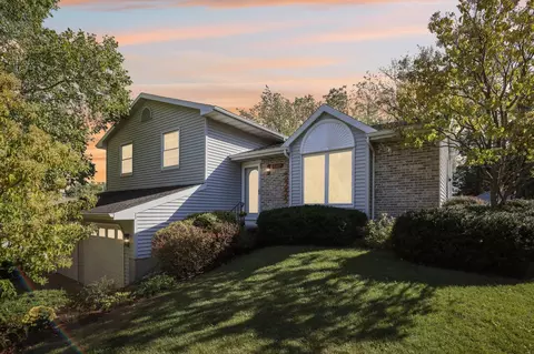 5303 Cook St, Mcfarland, WI 53558