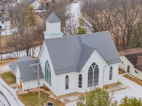 100 W Church St, Blanchardville, WI 53516