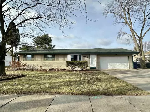2310 Polk St, Janesville, WI 53546