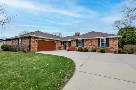 309 Fairway Dr, Columbus, WI 53925