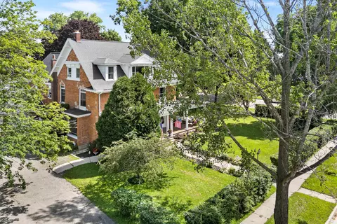 320 E Jackson St, Ripon, WI 54971