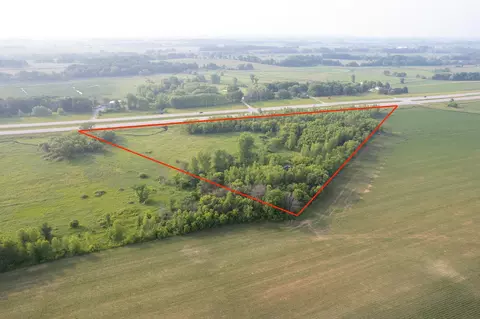n6041 Us 151, Beaver Dam, WI 53916