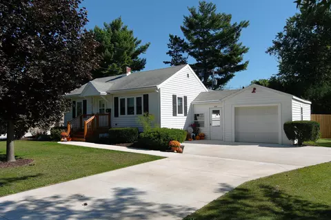 211 N Shuman St, Verona, WI 53593