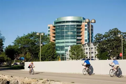 350 S Hamilton St #804, Madison, WI 53703