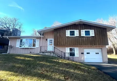 721 Zaffke St, Fort Atkinson, WI 53538