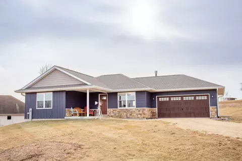 8759 Cemetery Rd, Blanchardville, WI 53516
