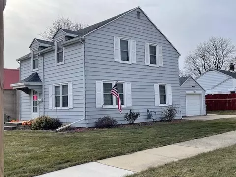 705 25th Ave, Monroe, WI 53566
