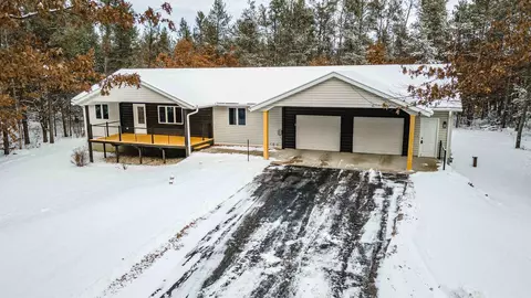 278 Winchester Rd, Nekoosa, WI 54457