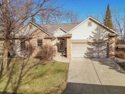 535 Hill St, Baraboo, WI 53913