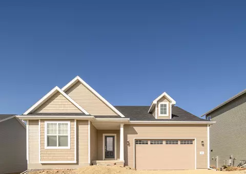 515 E Verleen Ave, Waunakee, WI 53597