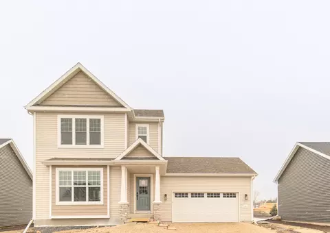 523 E Verleen Ave, Waunakee, WI 53597