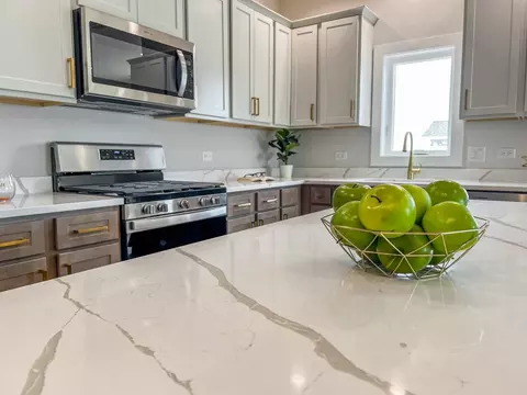 245 NW 3rd Ave, Monroe, WI 53566 photo 1