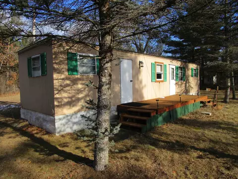 1892 Eagle Dr, Friendship, WI 53934