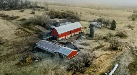 e5190 Sand Hill Road, Reedsburg, WI 53959