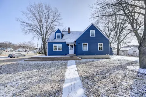 2110 East St, Cross Plains, WI 53528