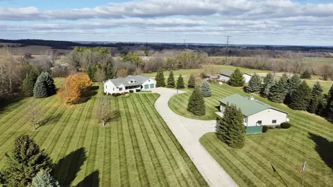 6125 W Finley Rd, Beloit, WI 53511