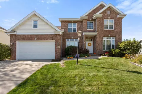 315 Oakmont St, Oregon, WI 53575
