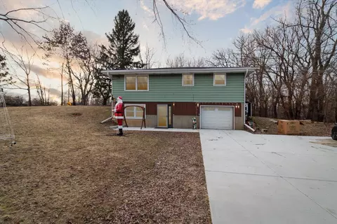 929 Mesa Dr, Oregon, WI 53575