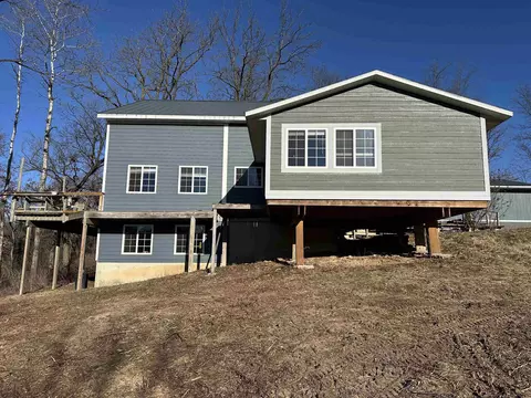 409 N Mechanic St, Albany, WI 53502