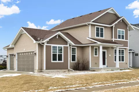 384 S Musket Ridge Dr, Sun Prairie, WI 53590