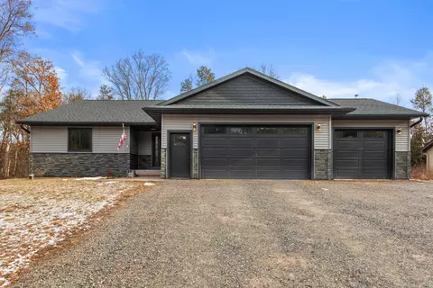 430 Duffers Trl, Nekoosa, WI 54457